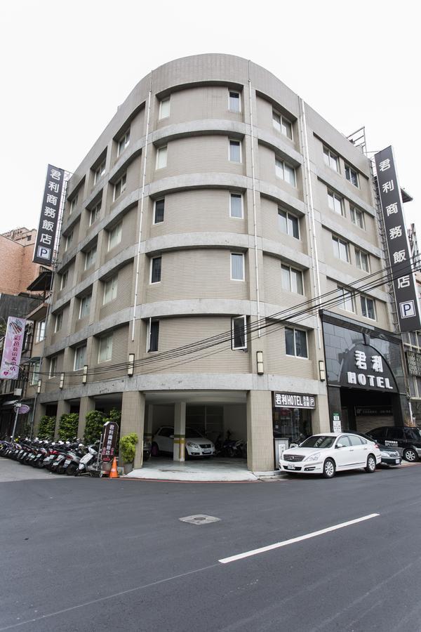 Junli Hotel Banciao Esterno foto
